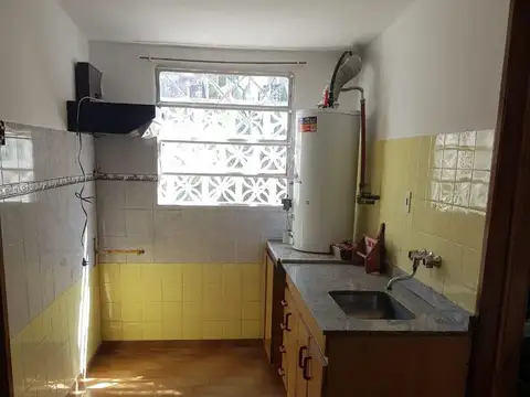 Depto Tipo Casa en Venta en Lomas De Zamora, USD 55.000