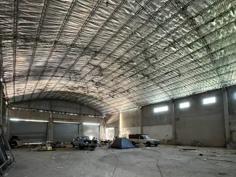 GALPÓN DE 600m2 SOBRE CAMINO GENERAL BELGRANO EN GUTIERREZ $2.600.000