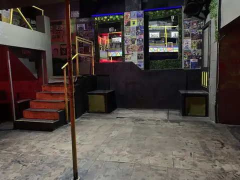 Local en Venta 60 años