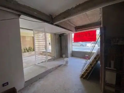 Local - Venta - Argentina, Capital Federal - AV. HONORIO PUEYRREDON 1850