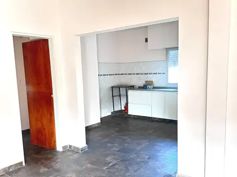 Depto Tipo Casa en Venta de 3 ambientes