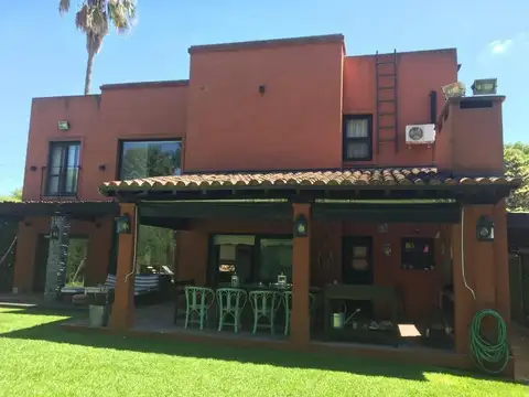 Casa en Alquiler de 3 dormitorios