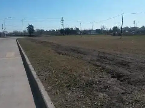 Terreno en Virrey del Pino