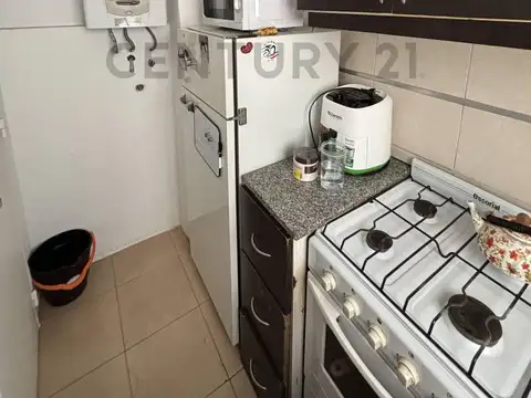 Venta departamento de un ambiente al lateral. Zona Plaza Mitre, Mar del Plata