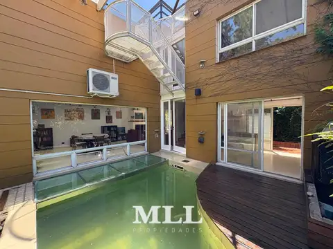 Almirante Brown al 3300. Casa 4 ambientes con pileta y parrilla. Alquiler temporario