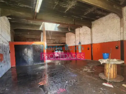 Galpón en venta en Avellaneda