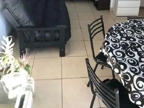 Av. Rivadavia 10500, Piso 5