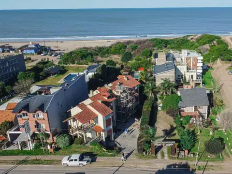 Briarritz entre Estocolmo y Anvers 300