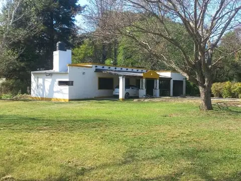 CASA QUINTA CON GRAN TERRENO