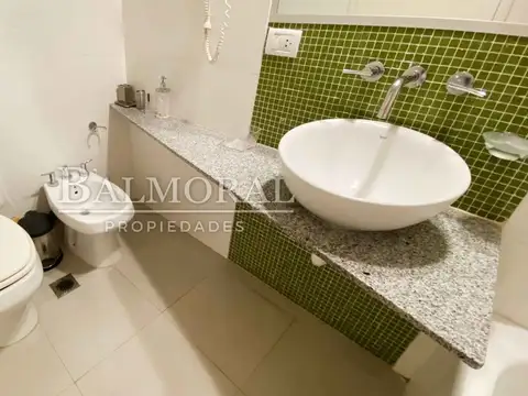 Departamento en Alquiler Temporal con 1 cocheras