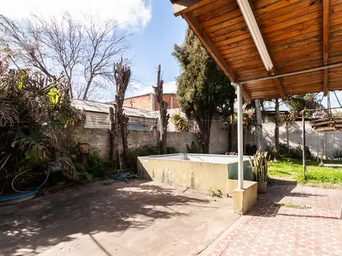 José Álvarez Condarco 600