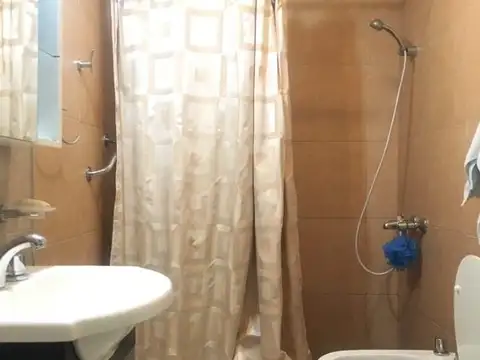 PH AL FRENTE CON GRAN POTENCIAL * CASTRO BARROS 500 *