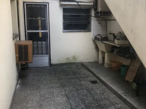 Depto Tipo Casa en Venta en Lanus, USD 110.000