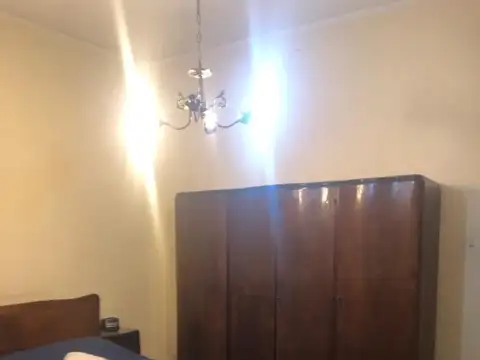 Depto Tipo Casa en Venta en Lanus, USD 110.000