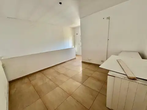 Local en Alquiler en Castelar, $ 1.200.000