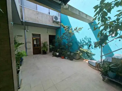 Hermosa Casa de 5 ambientes en Saavedra