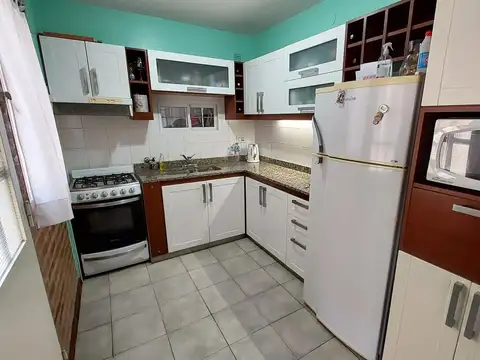 Depto Tipo Casa en Venta en Cinco Esquinas, USD 82.000