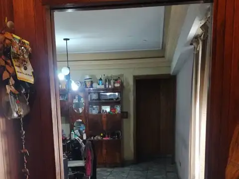PISO EN VENTA EN MONTE CASTRO