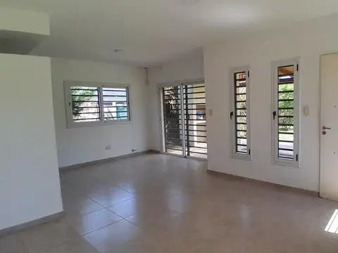 Casa en Venta en Funes, USD 170.000