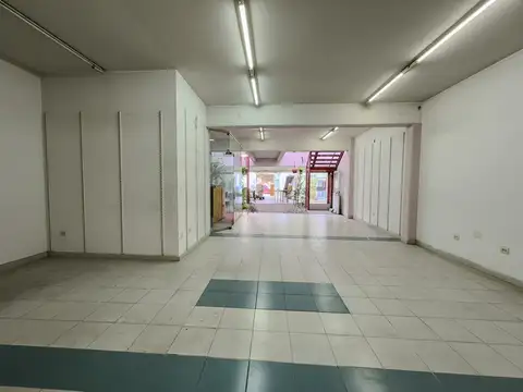 Local en Alquiler en Centro De Lujan, USD 5.000