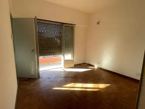 Depto Tipo Casa en Alquiler de 1 dormitorio