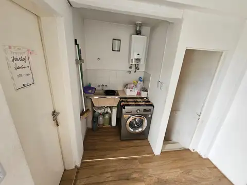 Depto Tipo Casa 2 ambientes con 1 baño
