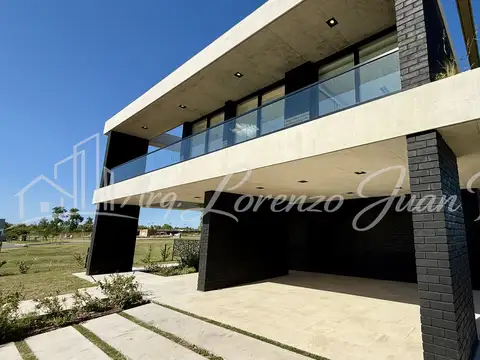 Casa en Venta en Puertos - Barrio Amarras, USD 870.000