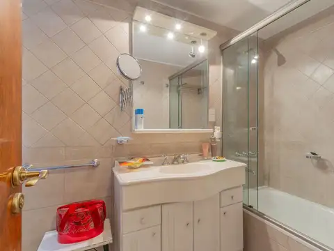 Departamento en Venta con 2 cocheras