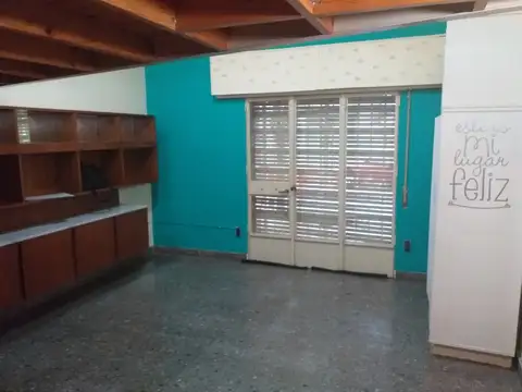 Oficina 3 ambientes con 1 baño