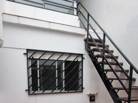 PATIO Y TERRAZA con quincho PROPIOS