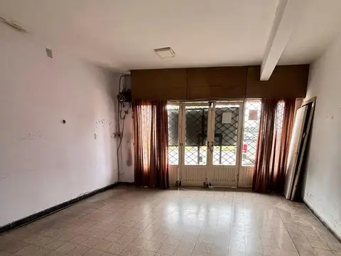 Local en Venta en Luis Agote, USD 90.000