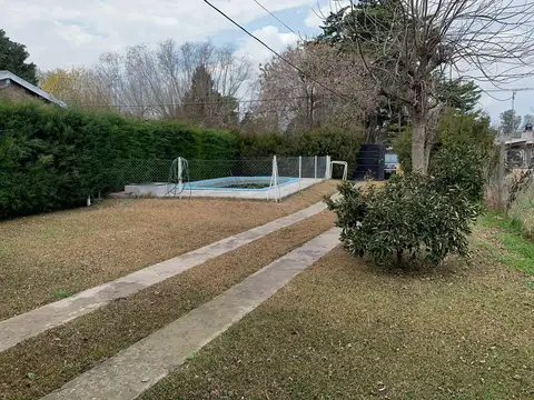 Casa en VENTA - Los Pinos