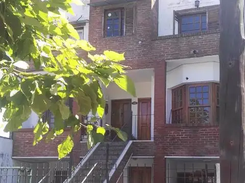 Casa 4 ambientes en venta en Quilmes