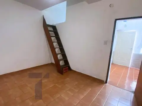 Departamento 4 ambientes tipo PH sin expensas