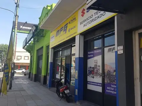 Av. Rivadavia al 10700