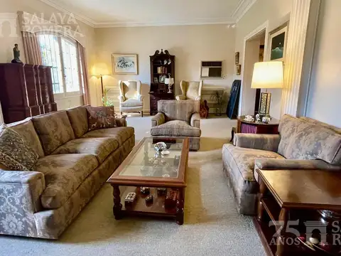 Casa 6 ambientes con 3 baños