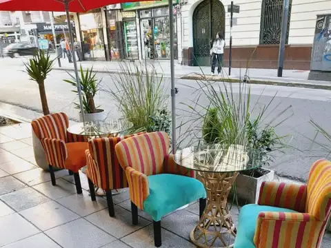 Local en Venta Via Pública