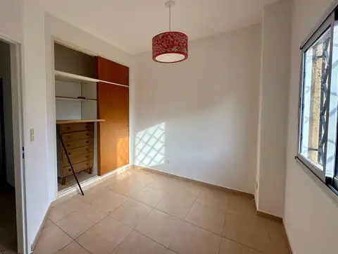 Alquiler Departamento 3 Amb - Excelente Estado - Muy Buena Ubicacion en Olivos