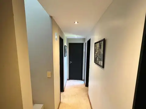 Casa 6 ambientes con 3 baños