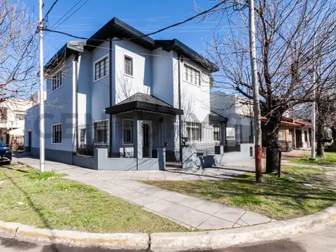 Guatemala 2200, Piso 0