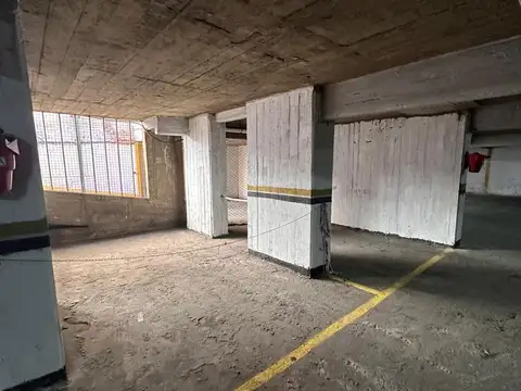 Cochera, unidad 20, Corrientes al 300