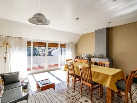 Venta  PH 4 amb terraza quincho Palomar a.credito