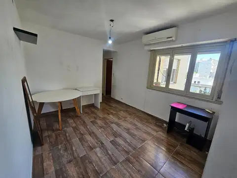 Isidoro Demaria 964 , Piso 5