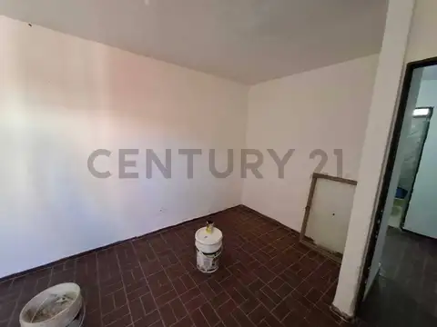 Oficina 7 ambientes con 2 baños