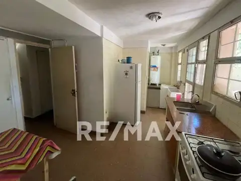 VENTA CASA 1 PLANTA 4 DORMITORIOS CIPOLLETTI