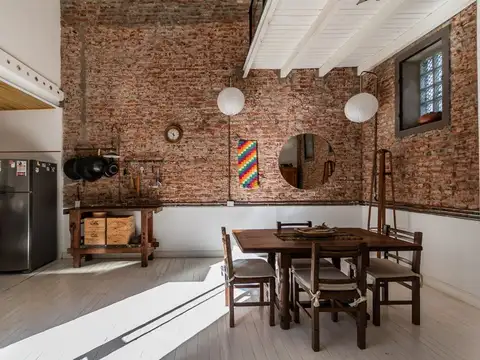 Depto Tipo Casa en Venta de 2 ambientes