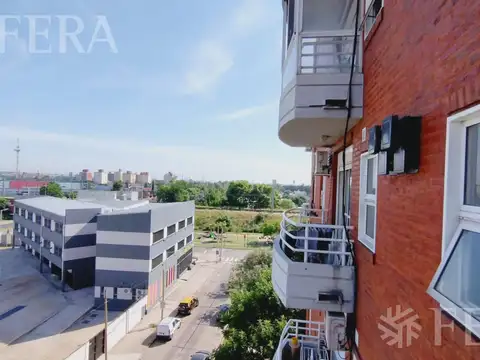 Departamento en Alquiler en Sarandi, $ 480.000