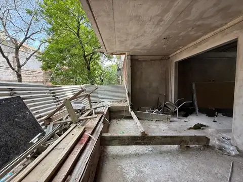 Departamento 5 ambientes con 2 baños