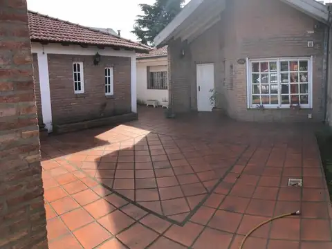 Casa en Venta en Berazategui, USD 150.000
