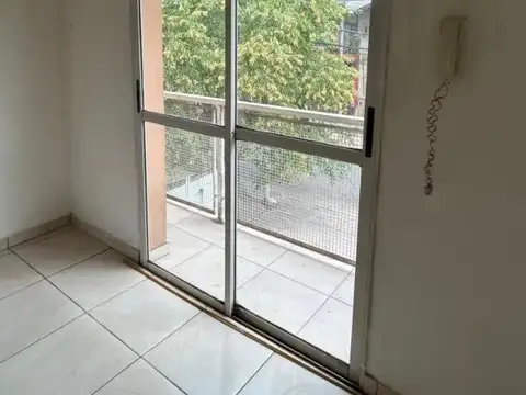 Departamento en Alquiler con 1 cochera